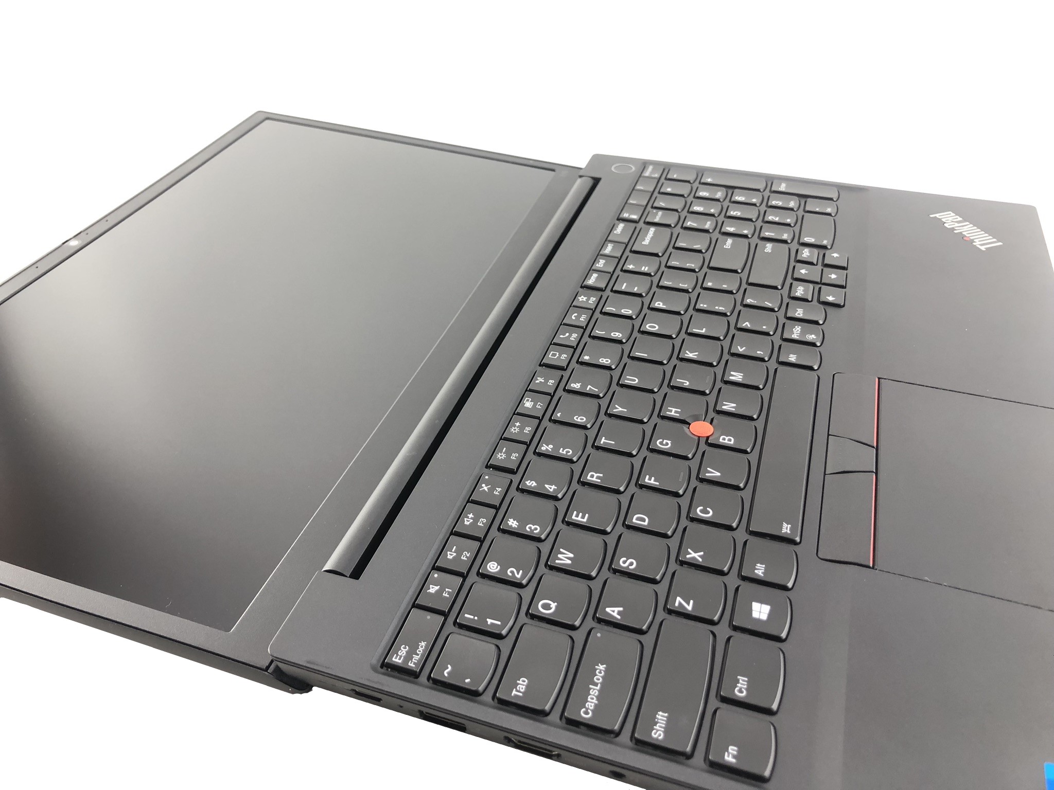 [IPS] Lenovo ThinkPad E15 Gen2 15.6"  Intel Core i5 1135G7 / 16GB / 240 SSD - фото 2