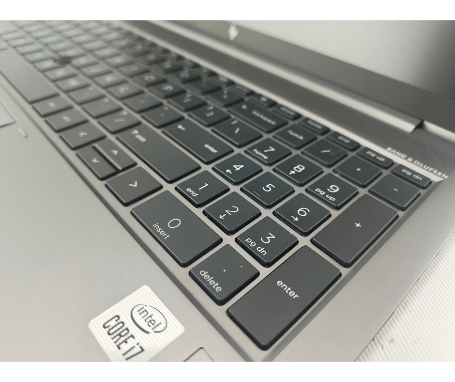 HP Zbook Firefly 15 G7  Core i7 10510U / NVIDIA Quadro P520 - фото 2