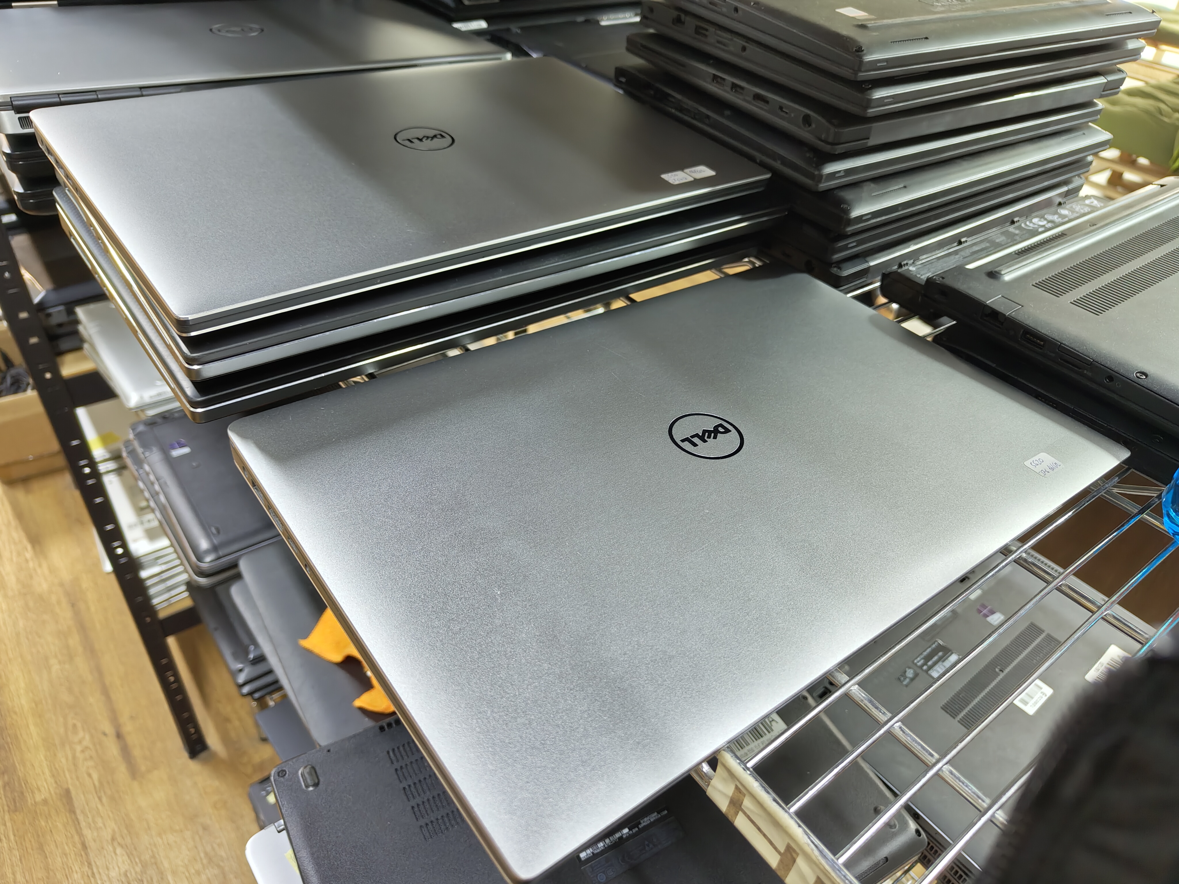 Dell Precision 5520 Core i7 7820QH / NVIDIA Quadro M1200 - фото 5