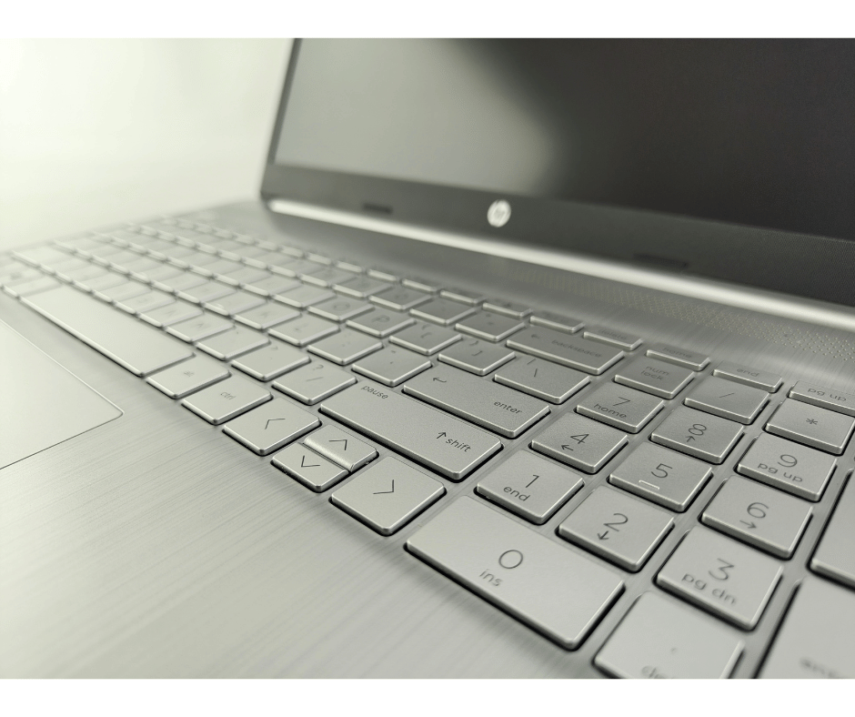 HP 15-dy2021nr Core i5 1135G7 / 16 GB RAM / 240 SSD - фото 2