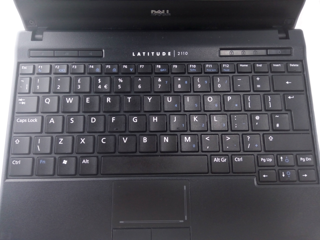 [Netbook] Dell Latitude 2110 10